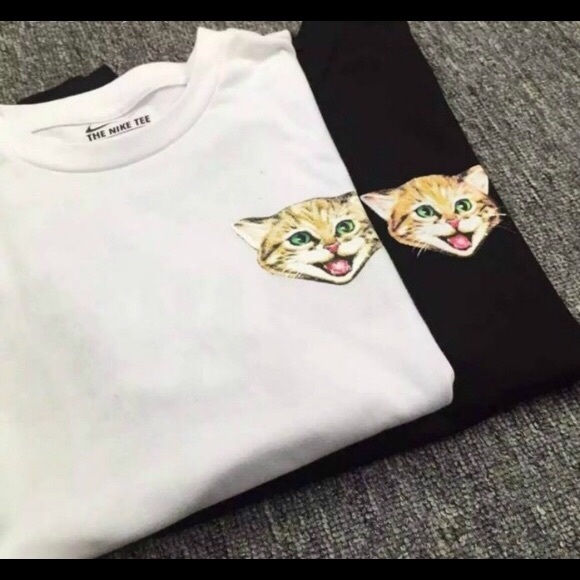 Men’s Nike cat tee - Picture 3 of 7